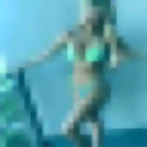 Rym, 38 ans, en ligne à Servian pour une rencontre coquine