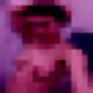 Rejoins Tamara, 21 ans à Suresnes en privé