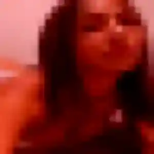 Rejoins Violette, 27 ans à Tassin-la-Demi-Lune gratuitement