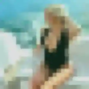 Corinne (41 ans) à Tours propose un rencontre adulte aujourd'hui
