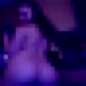 Ghislaine, 34 ans, disponible à Trégueux pour une rencontre coquine