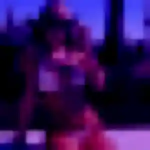 Rejoins Sandrine, 36 ans à Ussel gratuitement