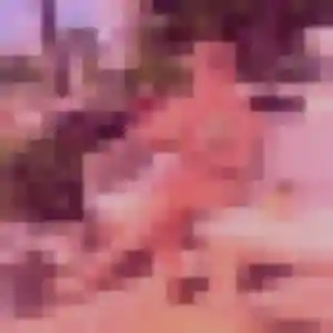 Sophie (25 ans) à Valbonne attend un rencontre adulte ce soir