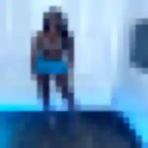 Photo privée de Quitterie, 21 ans à Vic-le-Comte - rencontre coquine