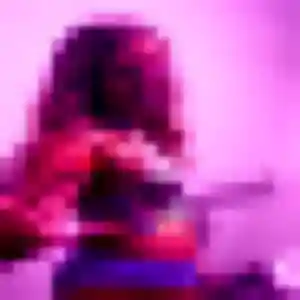 Alessandra, 28 ans, connectée à Villeneuve-sur-Yonne pour un rencontre adulte