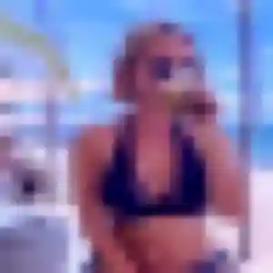 Henriette, femme de 22 ans propose rencontre adulte à Villerupt