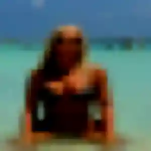 Jihane (44 ans) à Vire Normandie propose une rencontre aujourd'hui