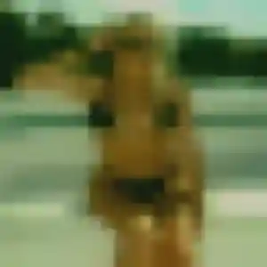 Découvre Azalee, 22 ans à Vitry-le-François en privé